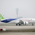 Được phát triển từ năm 2008, máy bay thương mại đầu tiên của Trung Quốc được Cục Hàng không Dân dụng (CAAC) cấp chứng nhận bay vào tháng 9/2022. Ảnh: Bloomberg