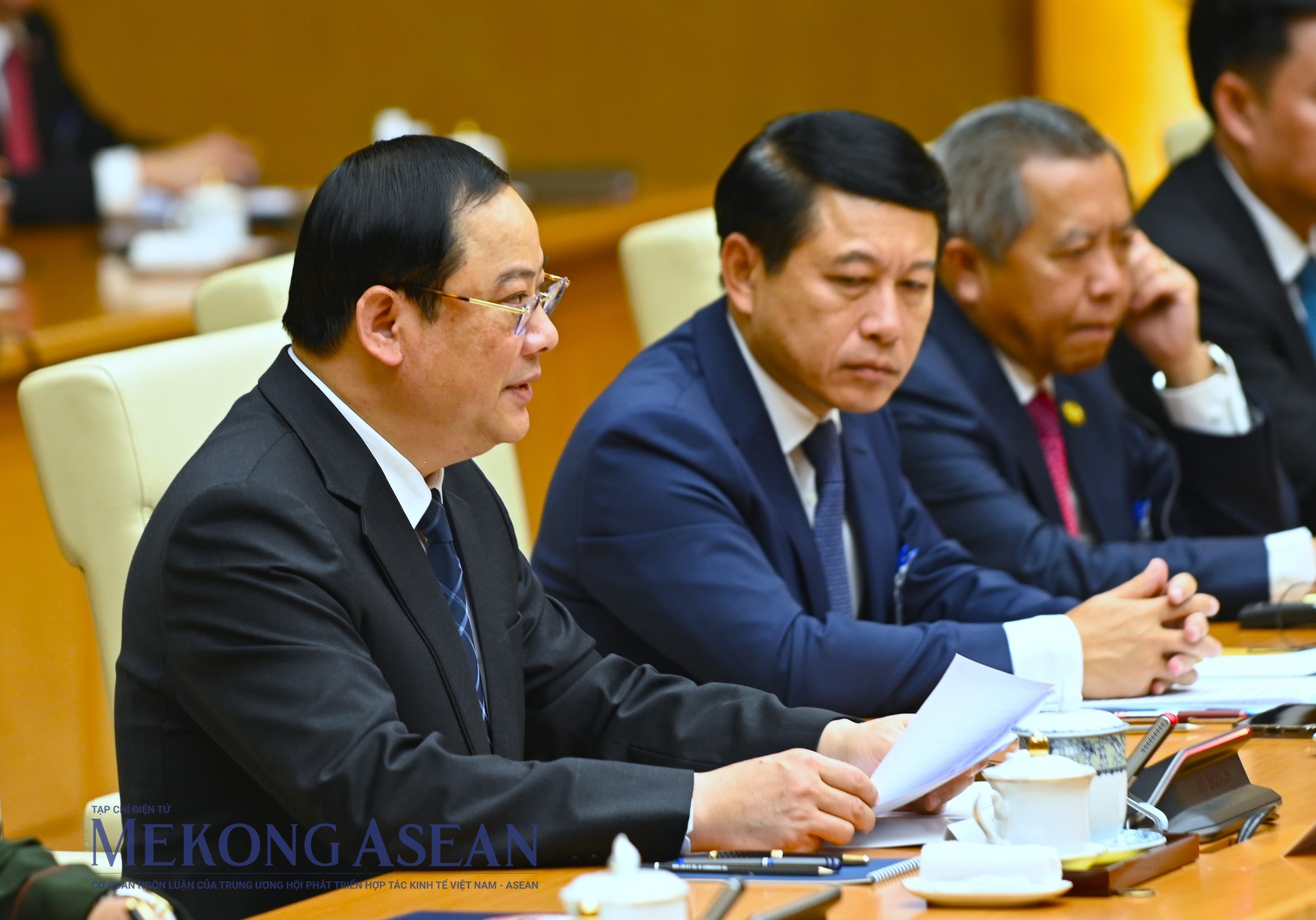 Thủ tướng Lào Sonexay Siphandone phát biểu tại hội đàm. Ảnh: Đỗ Thảo