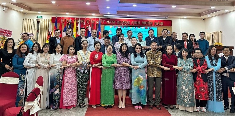 Giao lưu kết nối thương mại giữa doanh nhân Việt Nam và các nước ASEAN ảnh 1