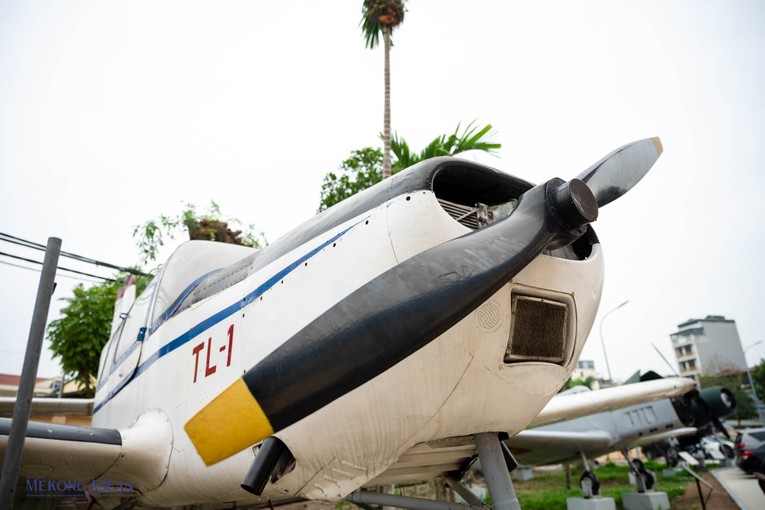 Cận cảnh chiếc máy bay 'made in Viet Nam' đầu tiên 43 năm trước ảnh 1