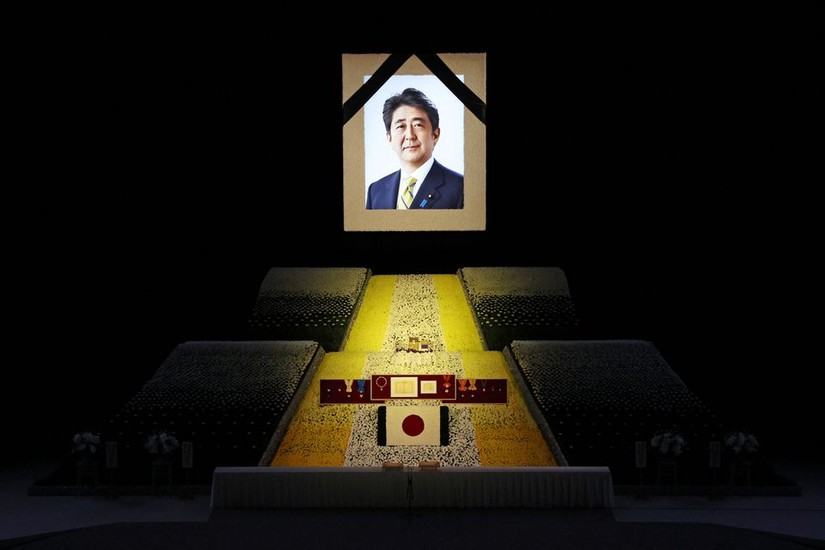 Lễ Quốc tang ông Abe được tổ chức tại Hội trường nhà thi đấu Budokan . Ảnh: Reuters