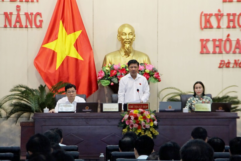 Chủ tịch HĐND TP Đà Nẵng Lương Nguyễn Minh Triết phát biểu tại kỳ họp. Nguồn: Cổng thông tin điện tử TP Đà Nẵng.