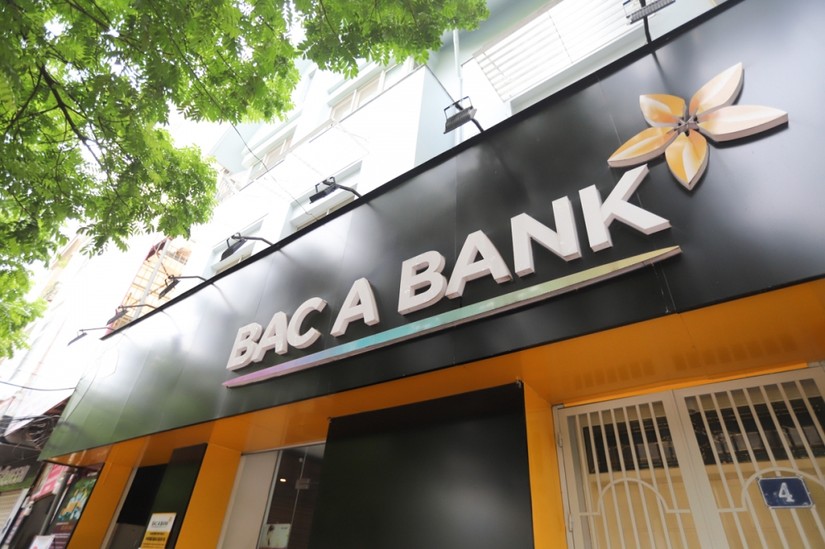Các lãnh đạo Bac A Bank đăng ký mua vào lượng lớn cổ phiếu