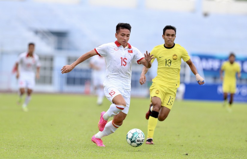 Thắng U23 Malaysia 4-1, U23 Việt Nam tiến vào chung kết U23 Đông Nam Á