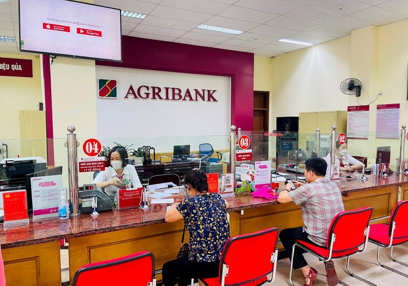 Vượt MB, Agribank giành lại ngôi á quân lợi nhuận ngành ngân hàng