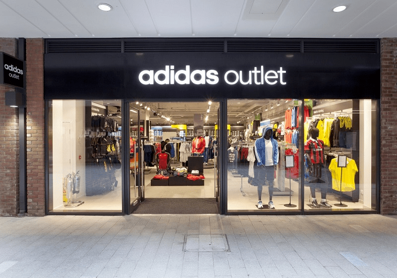 Cửa hàng thời trang Adidas - một trong những đối tác nước ngoài của Dệt may TCM (Ảnh: Adidas)