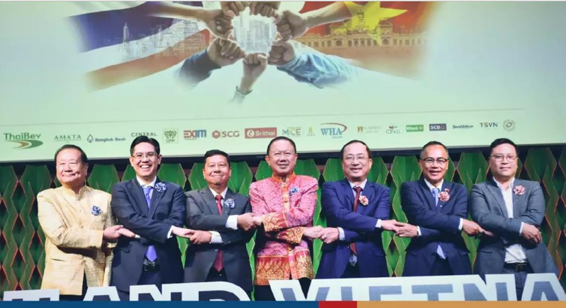 Lãnh đạo Phòng Thương mại Thái Lan, Hội Hữu nghị Thái Lan - Việt Nam và Hội hữu nghị Việt Nam - Thái Lan tham dự Diễn đàn Doanh nghiệp Thái Lan - Việt Nam 2023 tại Bangkok