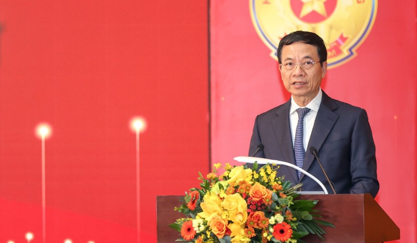 Bộ trưởng Thông tin & Truyền thông Nguyễn Mạnh Hùng phát biểu tại Hội nghị.