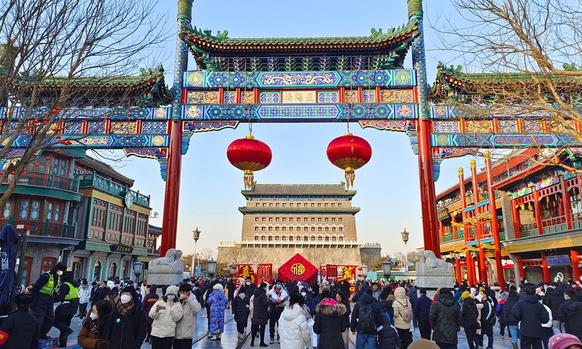 Người dân Trung Quốc tham gia lễ hội mùa xuân ở Bắc Kinh. Ảnh: Global Times
