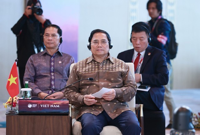 Thủ tướng Phạm Minh Chính dự Phiên họp hẹp Hội nghị Cấp cao ASEAN lần thứ 42. Ảnh: VGP