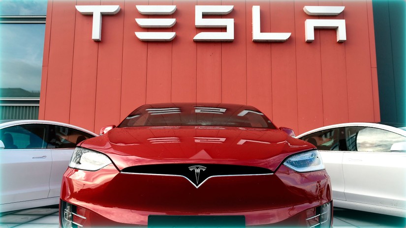 Tesla của tỷ phú Elon Musk sắp ra mắt mẫu xe điện siêu rẻ chỉ 600 triệu  thách thức mọi đối thủ  Tạp Chí Bốn Bánh