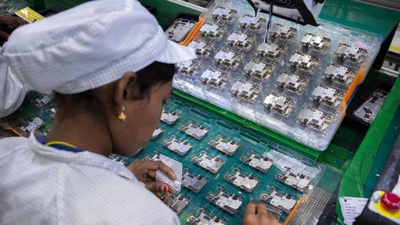 Vỏ iPhone sản xuất tại Ấn Độ bị đánh giá kém chất lượng 