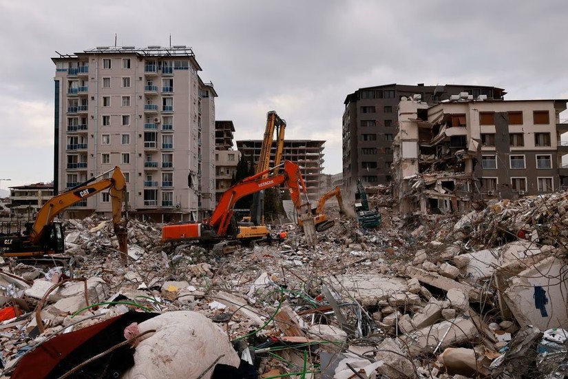 Từng là trung tâm thương mại lớn, thành phố Antakya tại tỉnh Hatay, Thổ Nhĩ Kỳ hiện chỉ còn là đống đổ nát. Ảnh: Reuters