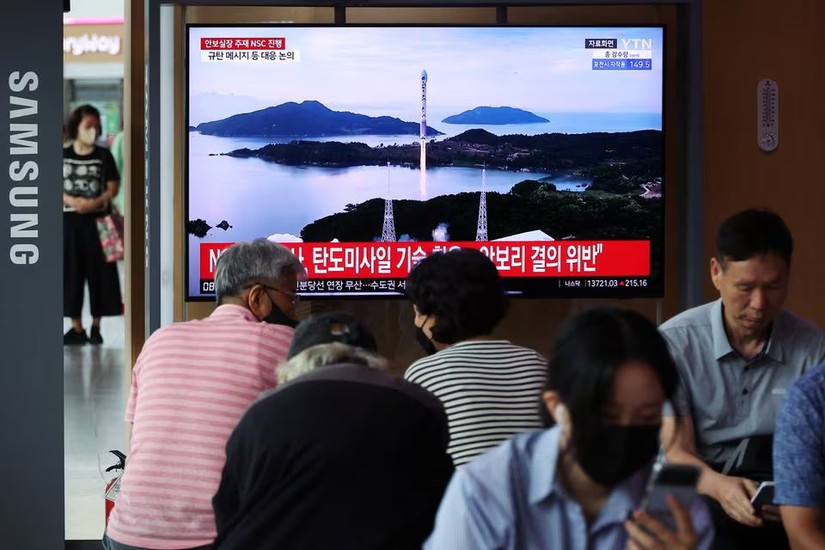 Triều Tiên sẽ tiến hành phóng vệ tinh không gian từ 22/11 cho tới 1/12, Ảnh: Reuters