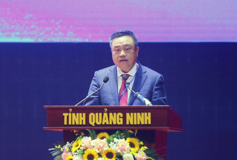 Chủ tịch UBND TP. Hà Nội Trần Sỹ Thanh. 