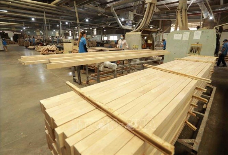 Kim ngạch xuất khẩu gỗ và sản phẩm gỗ năm 2022 đạt 15,67 tỷ USD. Ảnh: TTXVN.