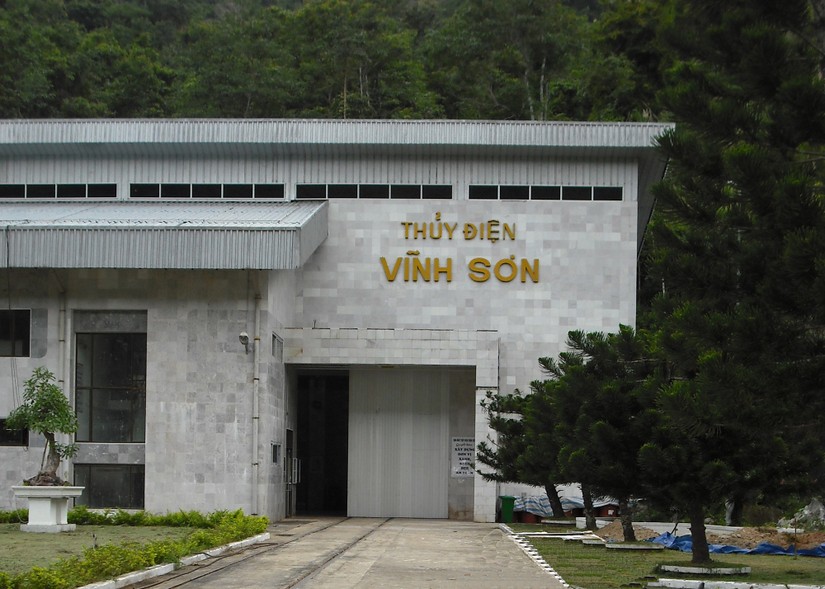 Thủy điện Vĩnh Sơn – Sông Hinh hiện là công ty con của CTCP Cơ Điện Lạnh thông qua Công ty TNHH Năng lượng R.E.E với tỷ lệ sở hữu 52,58%.