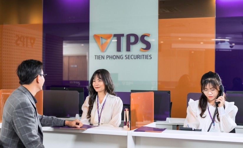 Lũy kế 6 tháng đầu năm, doanh thu hoạt động của TPS đạt 1.621 tỷ đồng, tăng trưởng đáng kể so với con số 1.473 tỷ đồng của cùng kỳ 2022.