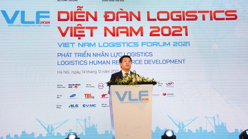 Thiếu hụt nguồn nhân lực, khó khăn dai dẳng của ngành logistics Việt Nam 