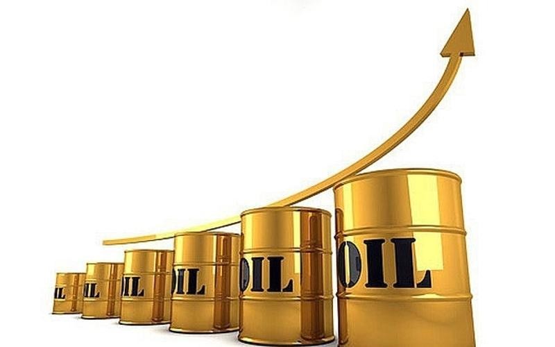 Giá dầu quay đầu tăng vào đầu năm mới 