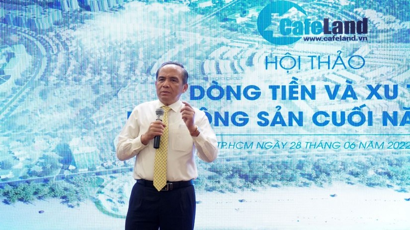 Ông Lê Hoàng Châu, Chủ tịch Hiệp hội Bất động sản TP HCM (HoREA) phát biểu tại Hội thảo. 