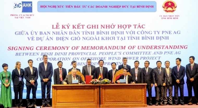 Bình Định ký hợp tác đầu tư dự án điện gió ngoài khơi 4,6 tỷ USD