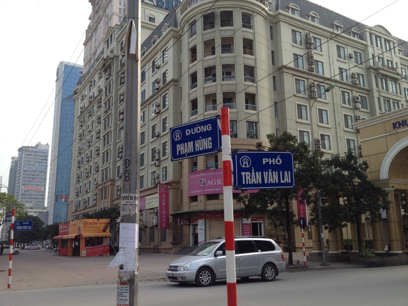 Các phương tiện qua phố Trần Văn Lai bị cấm trong 2 ngày cuối tuần để phục vụ cho sự kiện văn hóa Việt - Hàn.