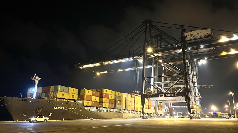 Cảng SSIT đón tàu Hansan Lanka của hãng tàu container lớn nhất thế giới của tuyến dịch vụ nội Á mới. Nguồn: SSIT.