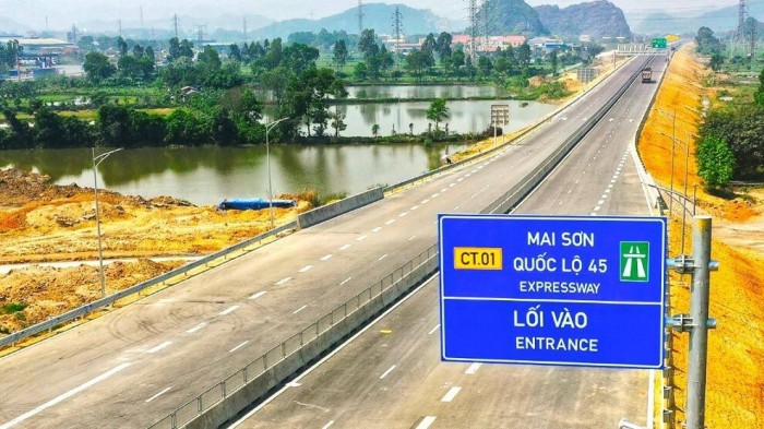 Cao tốc Mai Sơn - Quốc lộ 45 chính thức cho phép ô tô lưu thông.