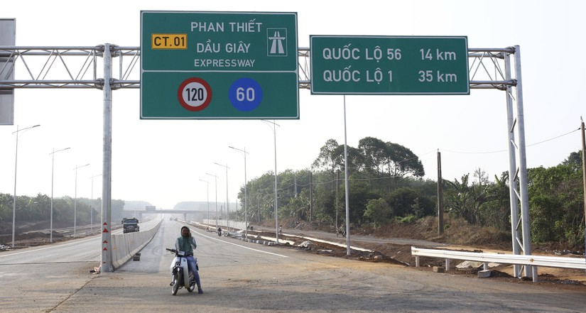 Vận tốc khai thác tối đa của cao tốc Phan Thiết - Dầu Giây sẽ là 120km/h.