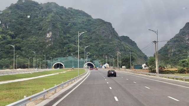Tuyến Mai Sơn - QL45 các phương tiện được khai thác tuyến đường từ đầu Dự án đến nút giao Đông Xuân (Km327+100) nối QL45 và QL47. Nguồn: VGP.