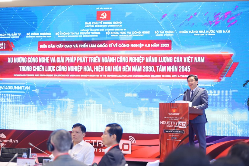 TS Nguyễn Đức Hiển, Phó trưởng Ban Kinh tế Trung ương phát biểu khai mạc hội thảo chuyên đề 3.