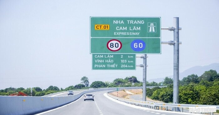 Cao tốc Nha Trang - Cam Lâm.