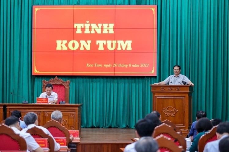 Thủ tướng nêu rõ mục tiêu phát triển Kon Tum nhanh, mạnh, toàn diện, bền vững hơn nữa. Nguồn: VGP. 