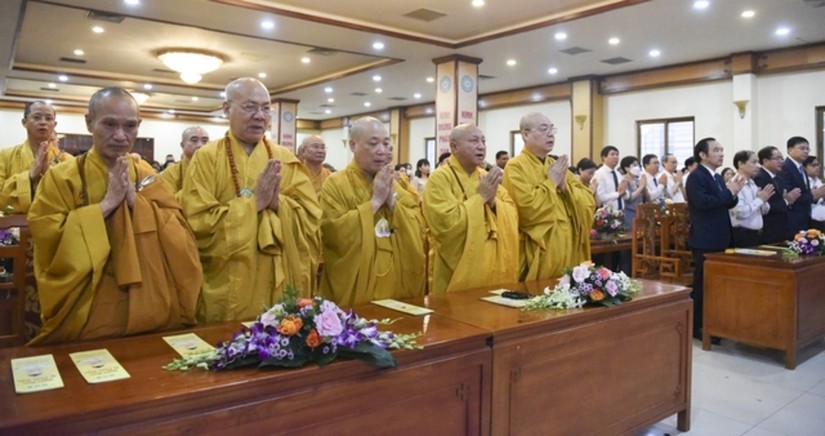 Các đại biểu tham dự Đại lễ Phật đản tại Trụ sở Trung ương Giáo hội Phật giáo Việt Nam. Ảnh: VGP