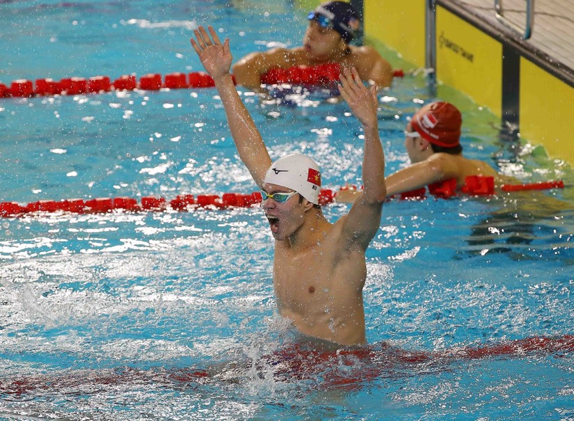 Trần Hưng Nguyên phá kỷ lục SEA Games nội dung 400m bơi hỗn hợp nam. Ảnh: TTXVN
