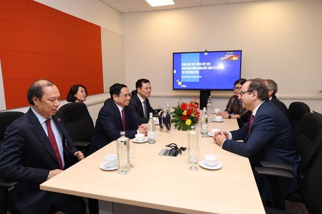 Thủ tướng Phạm Minh Chính thăm, làm việc với Tập đoàn Intel. Ảnh: VGP