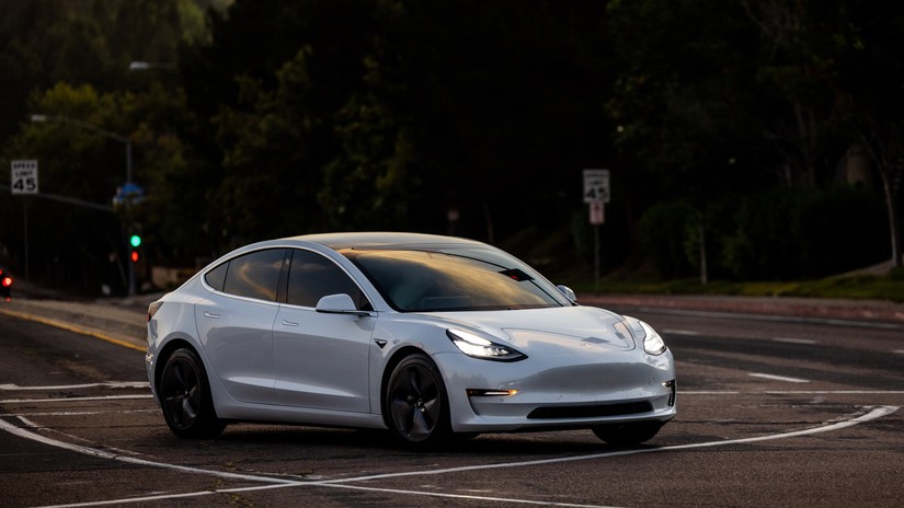 Tesla Model 3 là một trong những mẫu xe đang được NHTSA điều tra. Ảnh: NYT