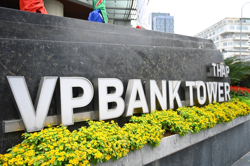 Ngân hàng VPBank sẽ phát hành tối đa 10 triệu cổ phiếu theo chương trình ESOP cho nhân viên người nước ngoài (Ảnh Sơn Quách) 