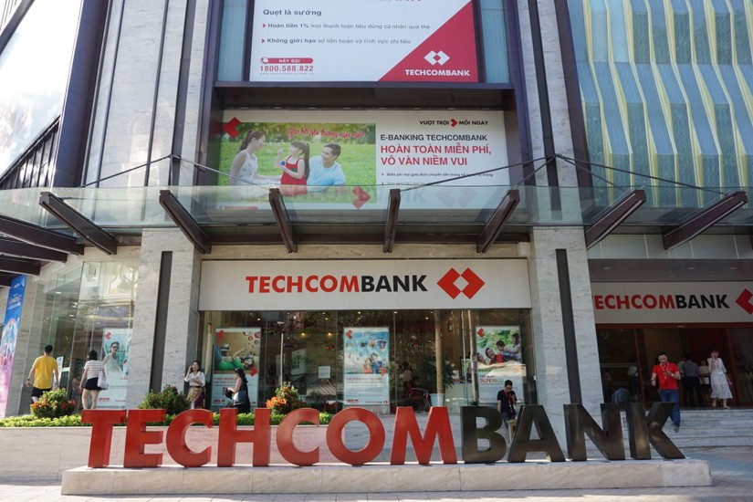 Techcombank lấy ý kiến cổ đông về việc rót thêm hơn 10.000 tỷ vào TCBS