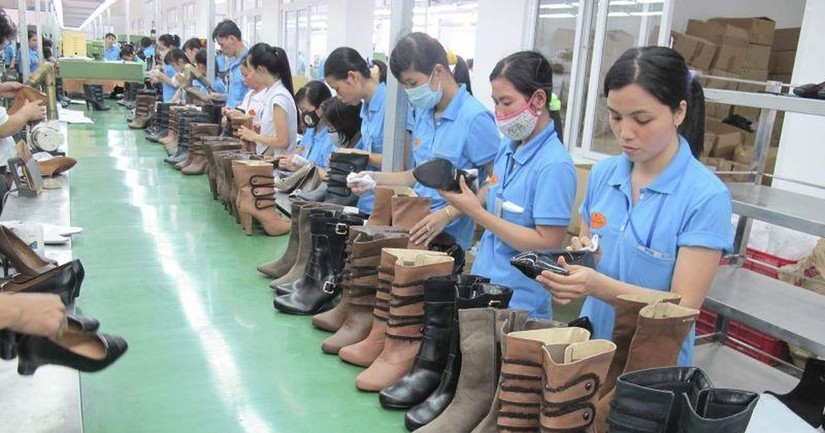 Xuất khẩu dệt may và da giày lập kỷ lục 71 tỷ USD trong năm 2022