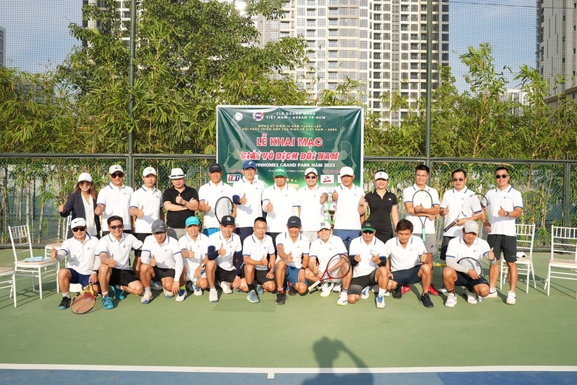 CLB Doanh nhân Việt Nam - ASEAN TP HCM tổ chức giải tennis