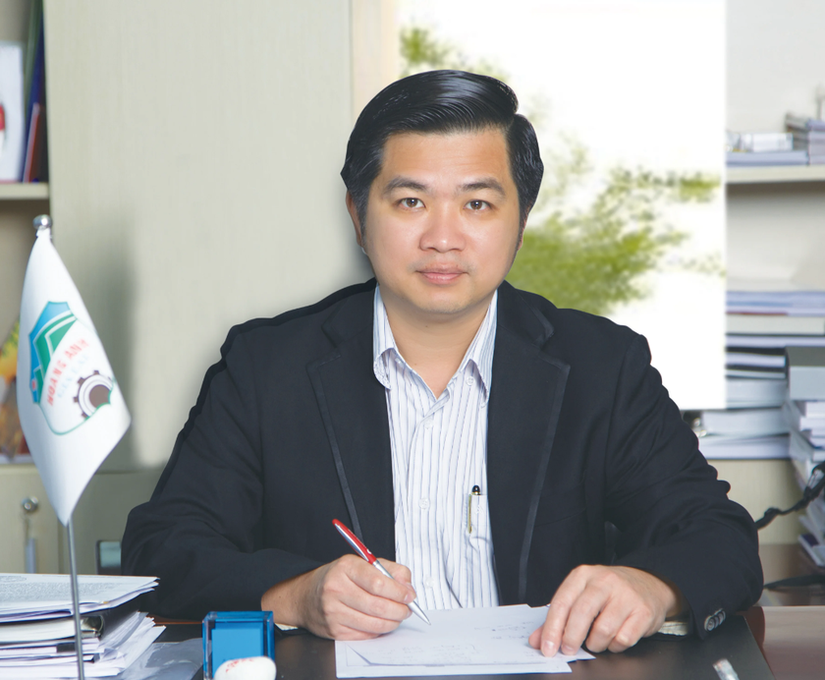 Ông Võ Trường Sơn đã gia nhập HAGL vào năm 2008 và đến năm 2015 giữ vị trí Tổng giám đốc công ty đến thời gian xin từ nhiệm.