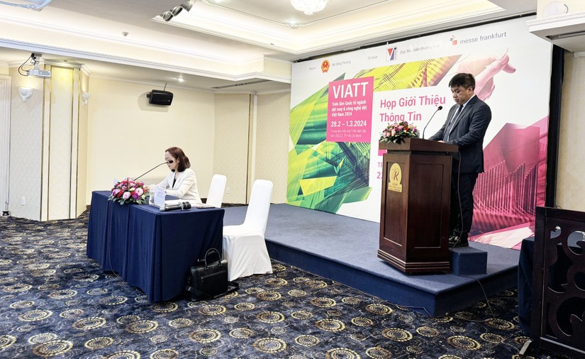 Ông Lê Hoàng Tài - Phó Cục trưởng Cục Xúc tiến thương mại (Bộ Công Thương) phát biểu tại buổi họp giới thiệu triển lãm.