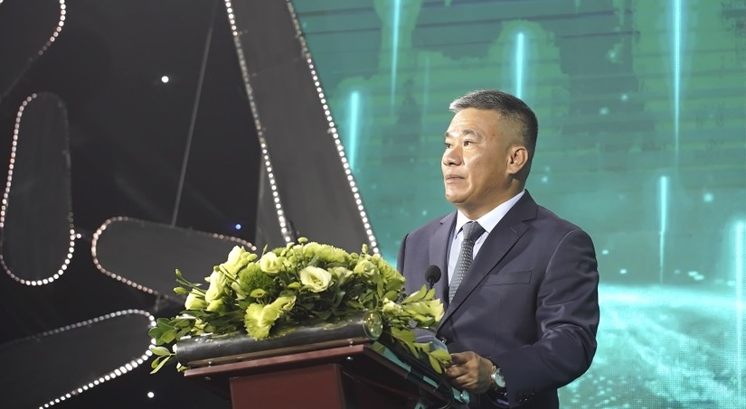 Chủ tịch HĐQT MIC Uông Đông Hưng: "Chúng tôi cam kết chắc chắn lợi nhuận tối thiểu vượt hoặc bằng kế hoạch đã trình đại hội".