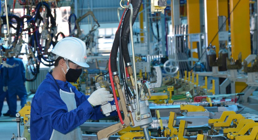 PMI sản xuất tháng 2 của Việt Nam tăng tháng thứ 4 liên tiếp