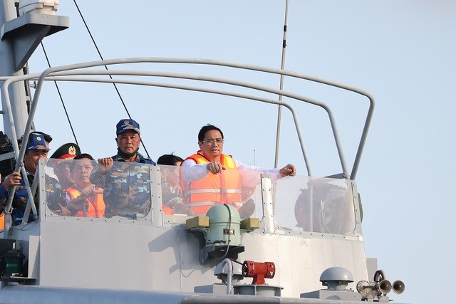 Thủ tướng khảo sát khu quy hoạch cảng lớn nhất Đồng bằng sông Cửu Long
