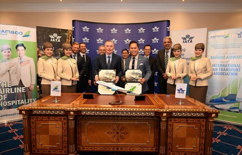 Bamboo Airways ký kết với IATA cam kết bảo vệ môi trường, phát triển bền vững.