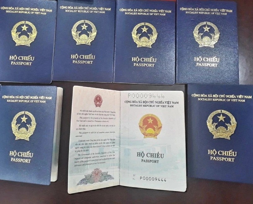Mẫu hộ chiếu phổ thông mới được cấp từ ngày 1/7/2022.