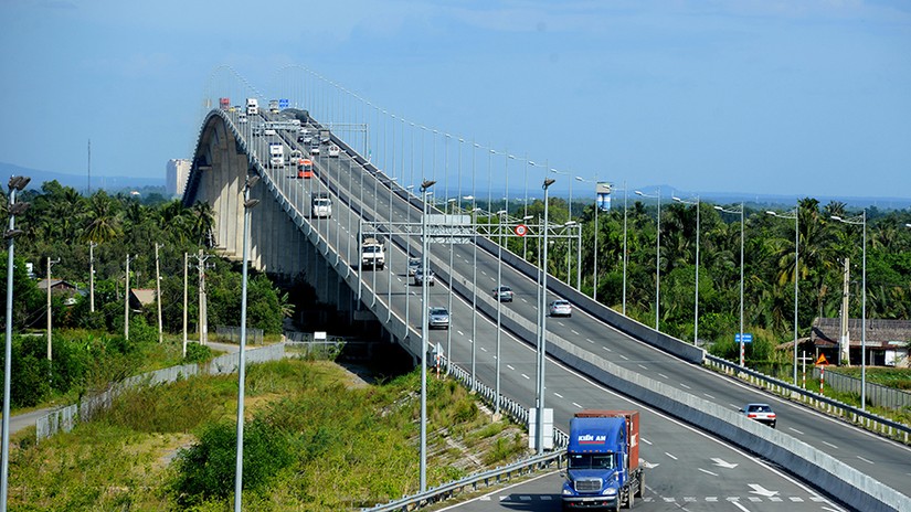 Cầu Long Thành trên cao tốc TP HCM - Long Thành - Dầu Giây.